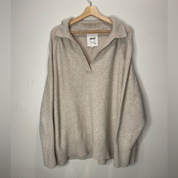 aerie Sweaters - aerie Cream Collared V-Neck Pullover Oversized Sweater Size Large